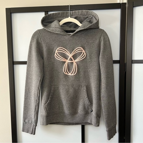[S] TNA Classic Grey Hoodie with Baby Pink Emblem Women’s Sweatshirt - Picture 1 of 13